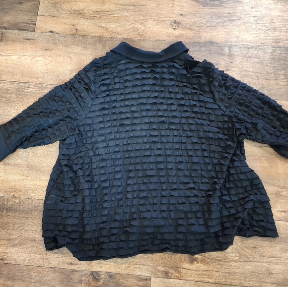 Autonomy Black Ruffled Jacket - Picture 3 of 6